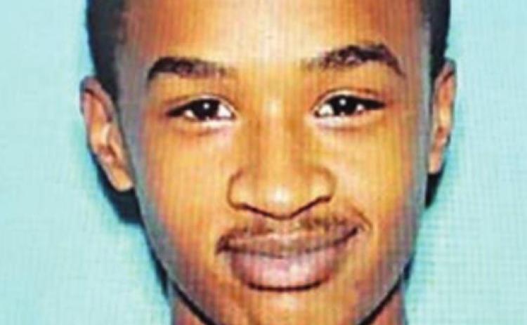 Carr wanted by SPD for hotel robbery