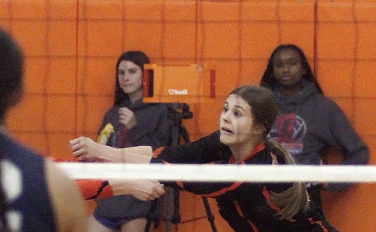 Fourth-place finish in Lady Horn Classic