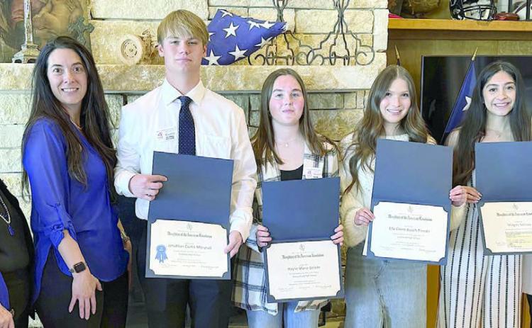 Smith-McMillan DAR recognizes Good Citizen Award recipients