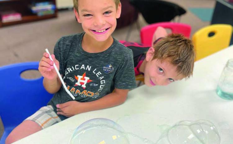 BGC members make ‘magic bubbles’