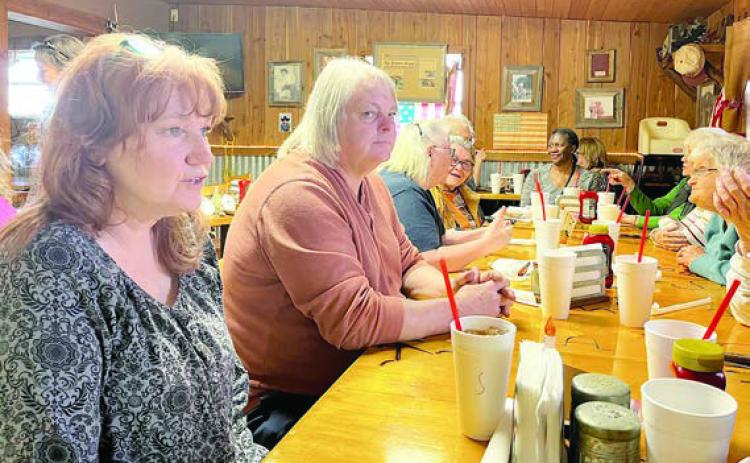 Enjoy ing lunch at Jamie’s Cafe was a group from Senior Connections along with Terry and John Knotts, owners of Lyric Theater in Flatonia.