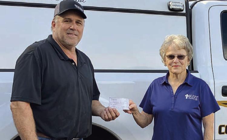 Moravia KJZT donates to fire dept.