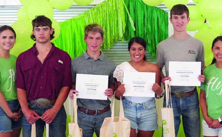 Turtle Wing Foundation awards five $1,000 scholarships for 2023