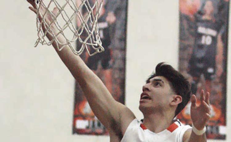 Horns fly past two 28-2A foes