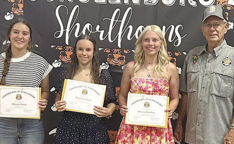 Vietnam Veterans of America awards scholarships