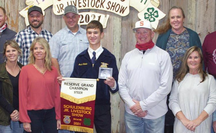 Reserve Champion market steer – Exhibitor: Grant Kubala (front, holding banner).