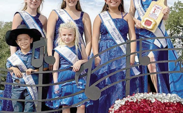 Float wins first at Kolache Fest parade