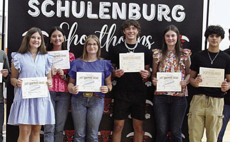 ‘Shorthorn’ & Lady Horn’ awards handed out