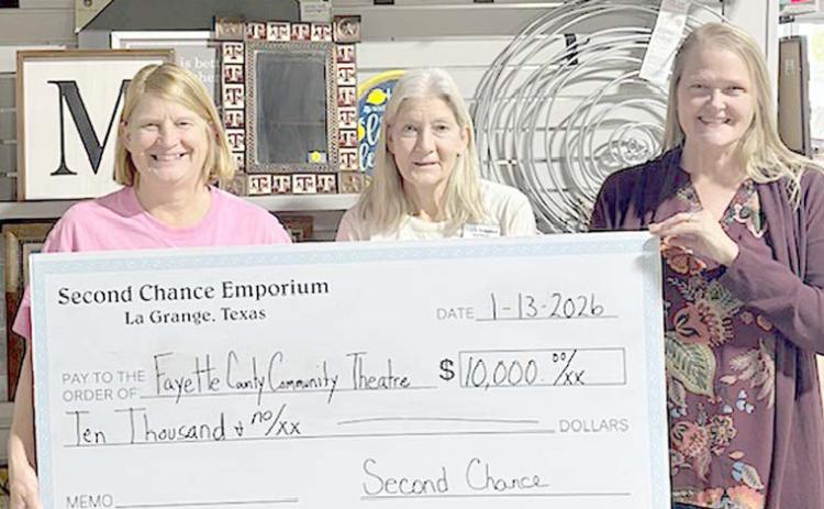 Second Chance gives $10,000 to theatre group