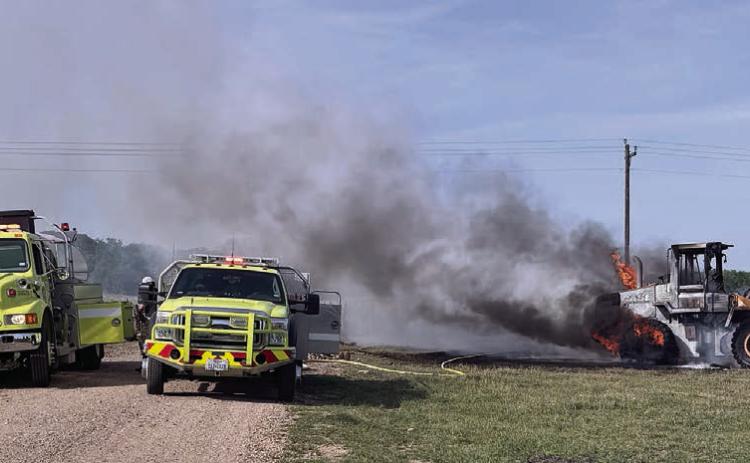 Fayetteville VFd extinguishes loader fire